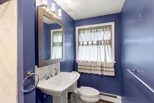 17 Amherst St, Danvers, MA 01923