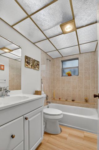 693 Burgundy O, Delray Beach, FL 33484