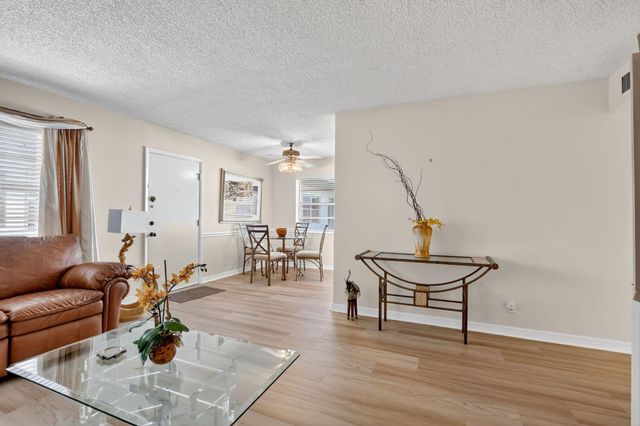 693 Burgundy O, Delray Beach, FL 33484