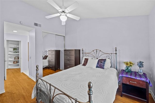 91 Stanford Court 62, Irvine, CA 92612