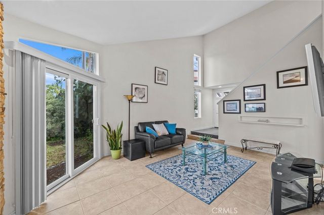 91 Stanford Court 62, Irvine, CA 92612