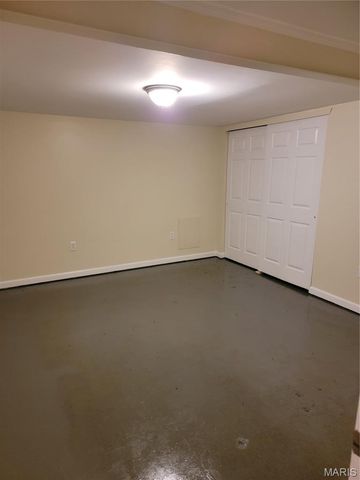929 Clearfield Drive, Ferguson, MO 63135