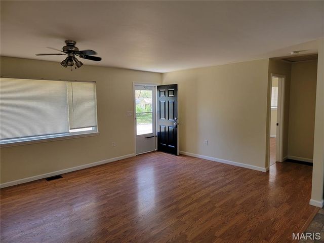 929 Clearfield Drive, Ferguson, MO 63135