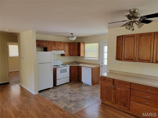 929 Clearfield Drive, Ferguson, MO 63135