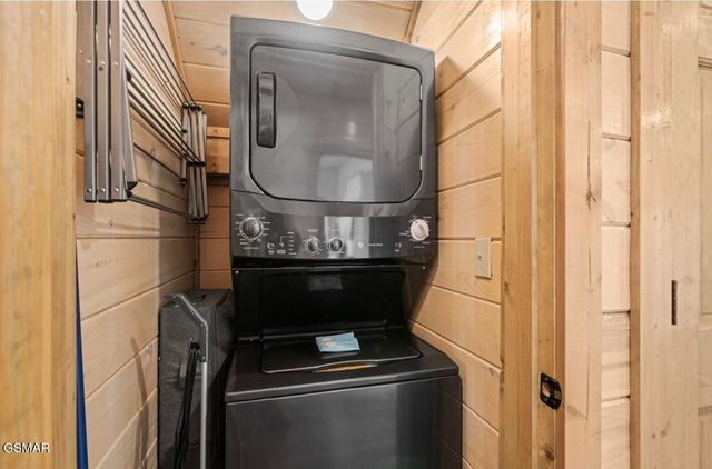 844 Osprey Way, Pigeon Forge, TN 37863