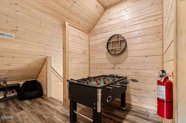 844 Osprey Way, Pigeon Forge, TN 37863