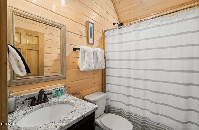 844 Osprey Way, Pigeon Forge, TN 37863