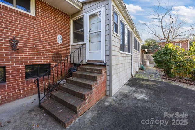 417 Thomas Trail, Gastonia, NC 28054