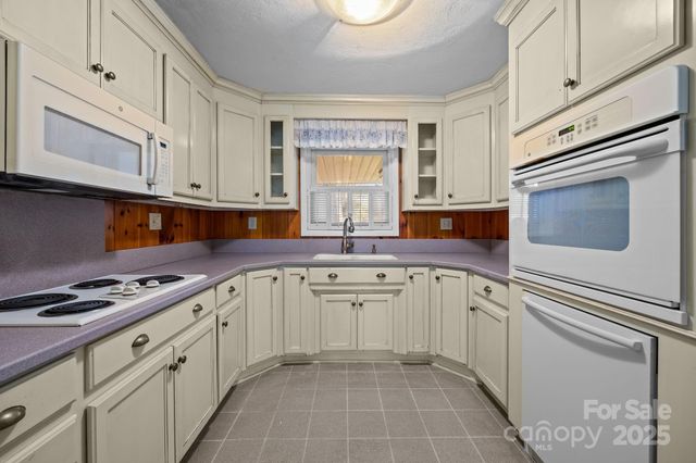 417 Thomas Trail, Gastonia, NC 28054