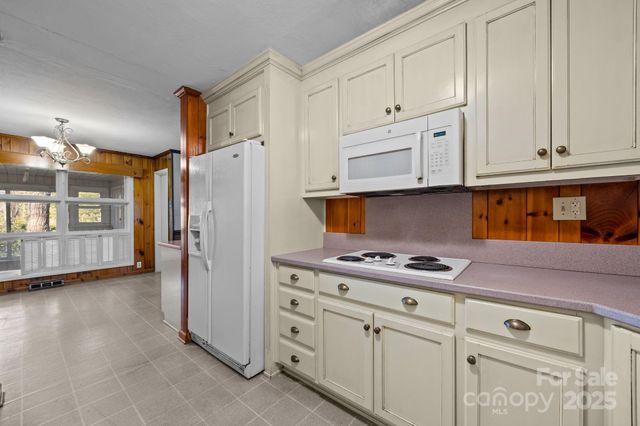 417 Thomas Trail, Gastonia, NC 28054