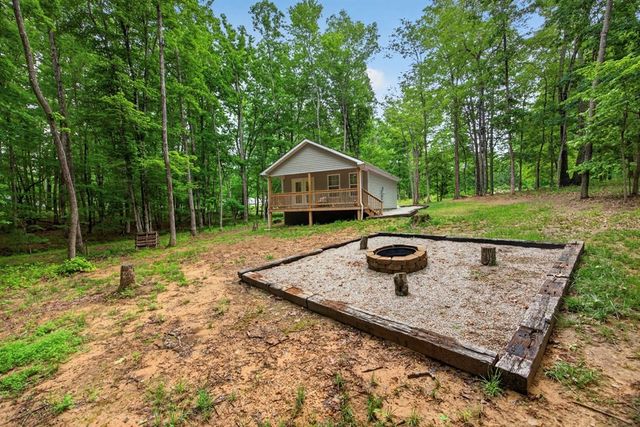 12111221 Camp Belle Air Rd, Sparta, TN 38583