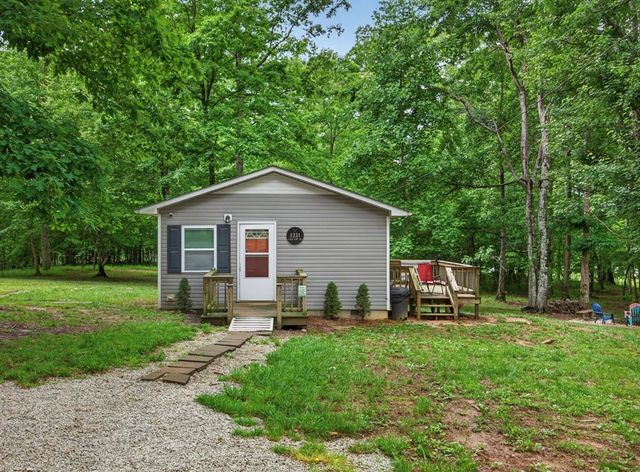 12111221 Camp Belle Air Rd, Sparta, TN 38583