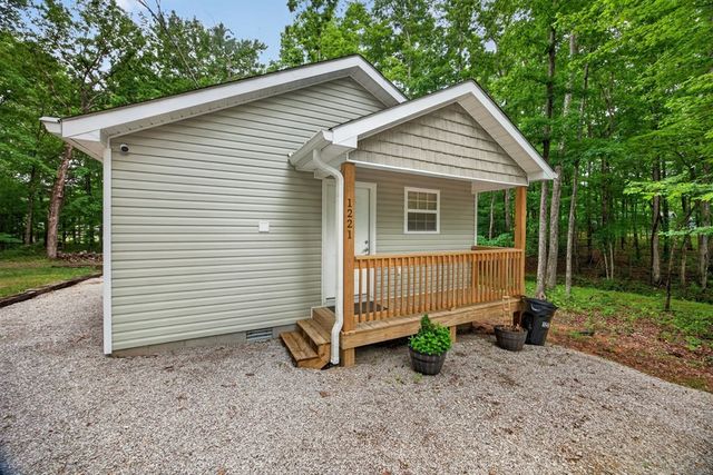 12111221 Camp Belle Air Rd, Sparta, TN 38583