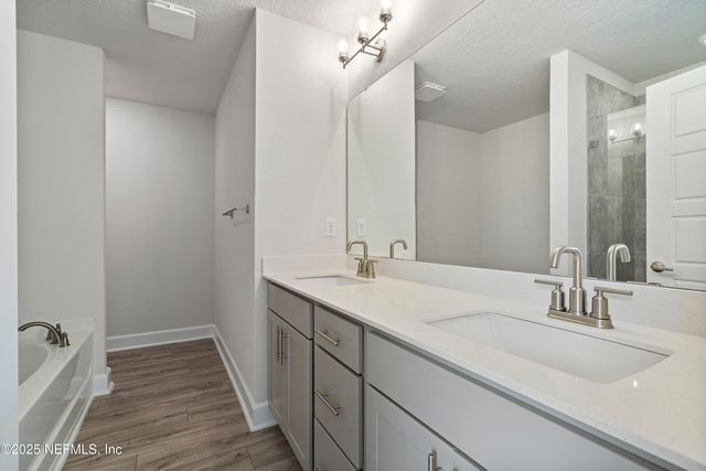 3230 WINDING CREEK Place, Green Cove Springs, FL 32043