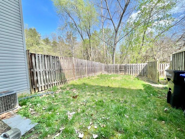 1313 PENDLETON LN, Strasburg, VA 22657