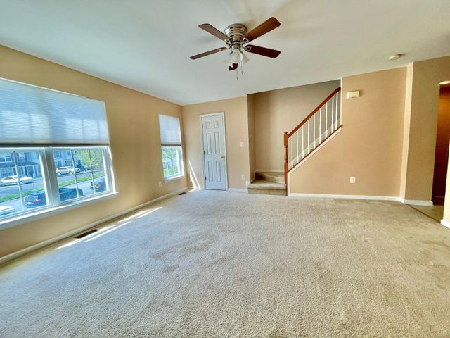 1313 PENDLETON LN, Strasburg, VA 22657
