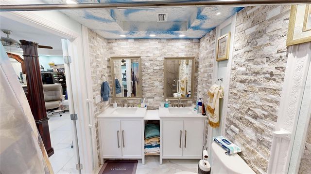 606 DALI DRIVE, Brandon, FL 33511