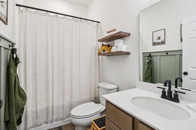 948 Brock Drive, Aubrey, TX 76227