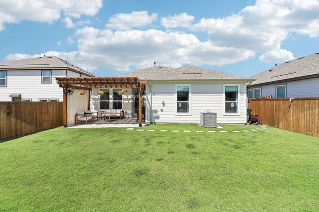 948 Brock Drive, Aubrey, TX 76227