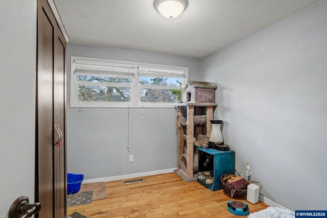 1795 B St NE, Salem, OR 97301