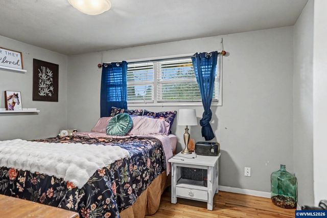 1795 B St NE, Salem, OR 97301