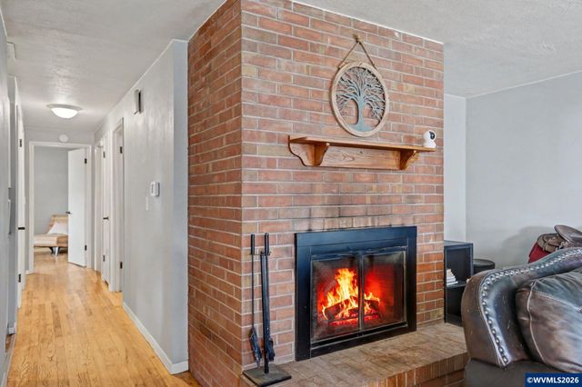 1795 B St NE, Salem, OR 97301