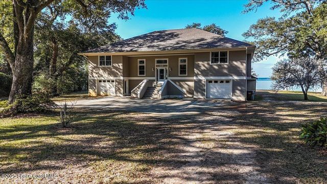 449 S Garcon Point Road, Milton, FL 32583