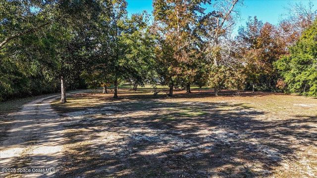449 S Garcon Point Road, Milton, FL 32583