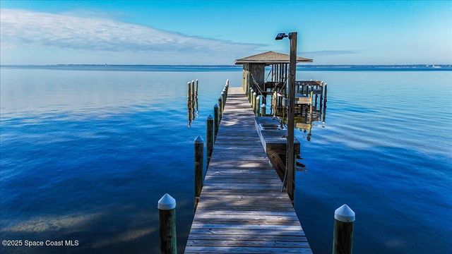 449 S Garcon Point Road, Milton, FL 32583