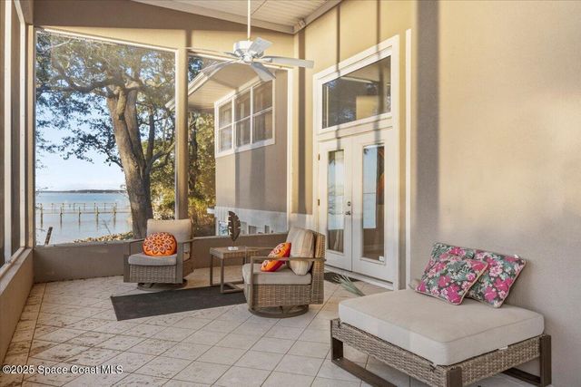 449 S Garcon Point Road, Milton, FL 32583