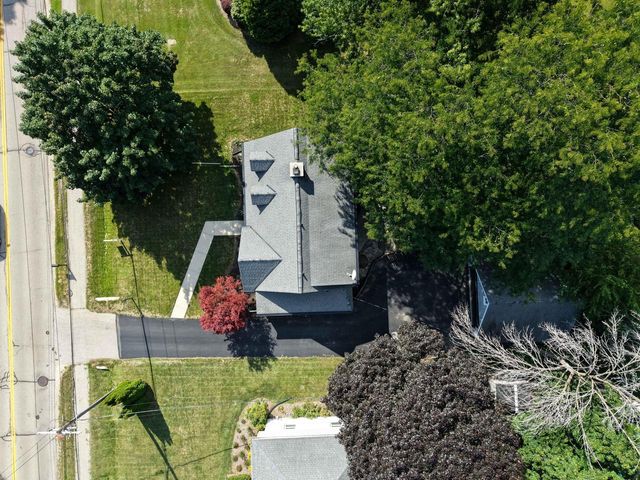 140 E Green Tree ROAD, Fox Point, WI 53217