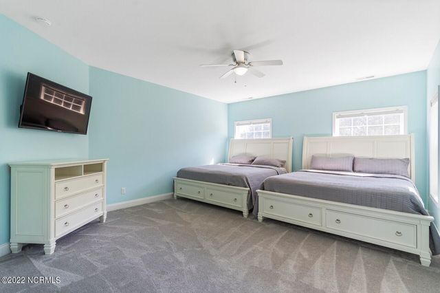 114 Camelot Drive, Holly Ridge, NC 28445