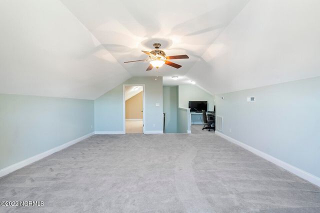 114 Camelot Drive, Holly Ridge, NC 28445