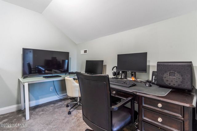 114 Camelot Drive, Holly Ridge, NC 28445