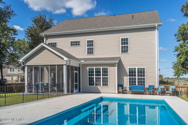 114 Camelot Drive, Holly Ridge, NC 28445