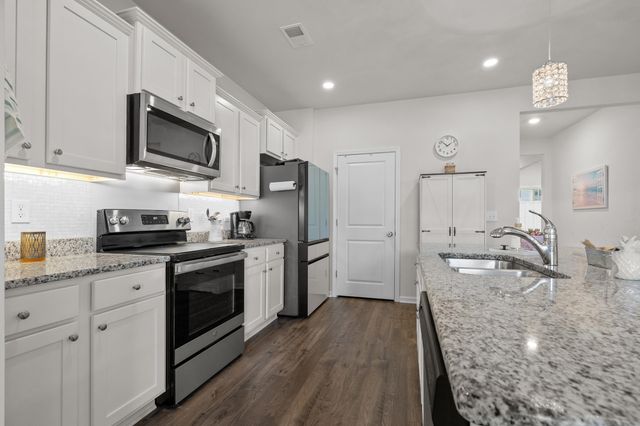 219 Pin Oak Dr., Murrells Inlet, SC 29576