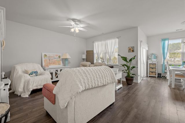 219 Pin Oak Dr., Murrells Inlet, SC 29576