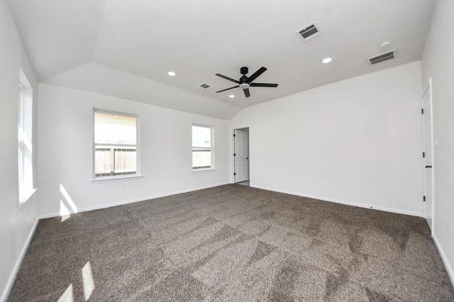 51 Road 5214, Cleveland, TX 77327