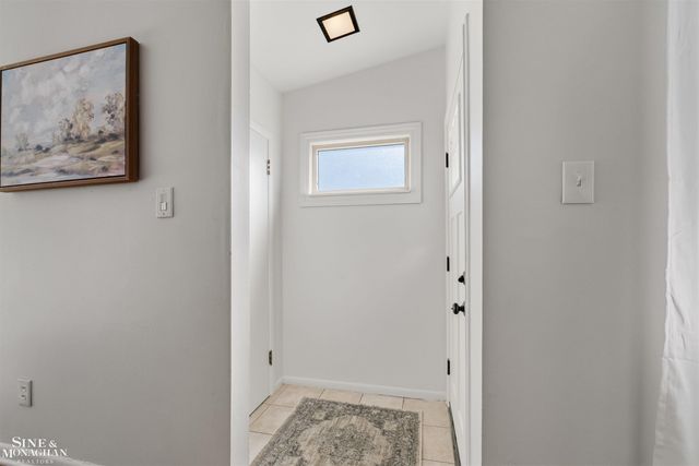 22425 Sunnyside Street, Saint Clair Shores, MI 48080