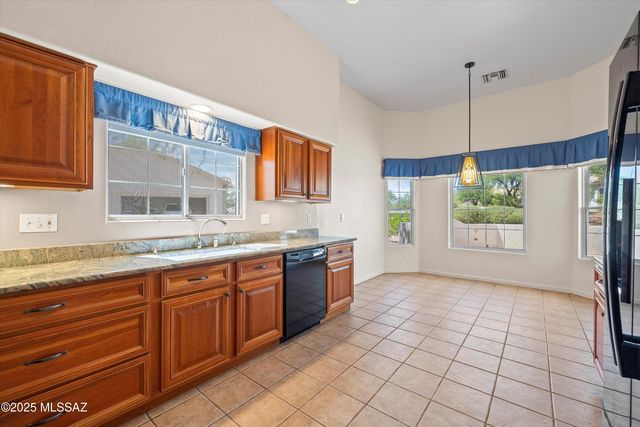 1489 W Bridalveil Place, Oro Valley, AZ 85737