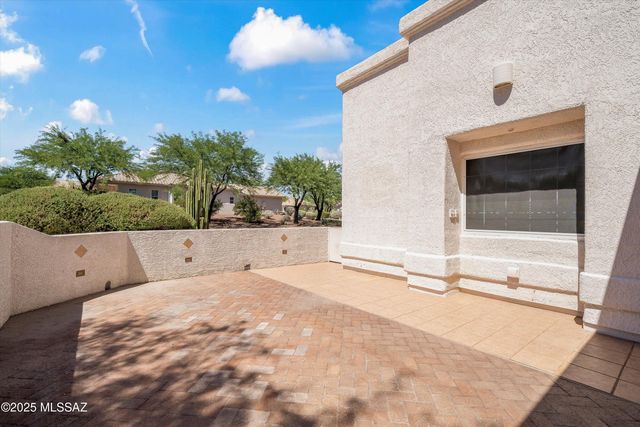 1489 W Bridalveil Place, Oro Valley, AZ 85737