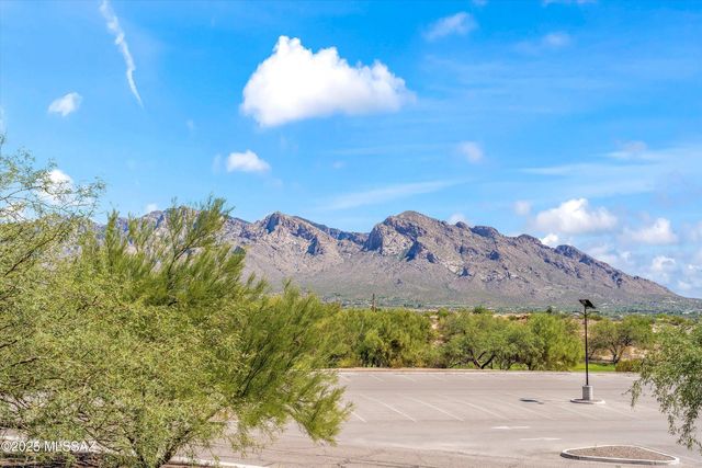 1489 W Bridalveil Place, Oro Valley, AZ 85737