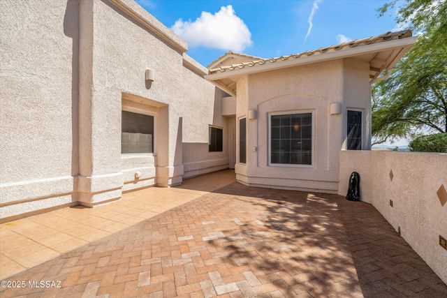 1489 W Bridalveil Place, Oro Valley, AZ 85737