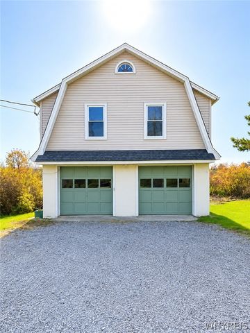 3449 Big Tree Road, Hamburg, NY 14075