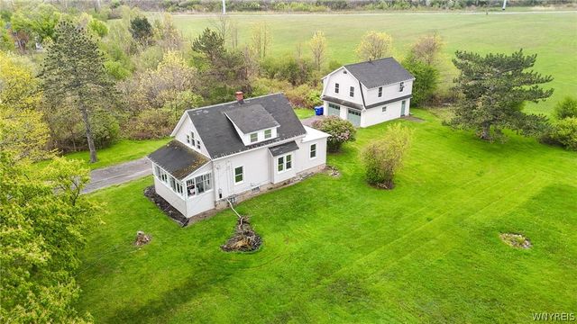 3449 Big Tree Road, Hamburg, NY 14075