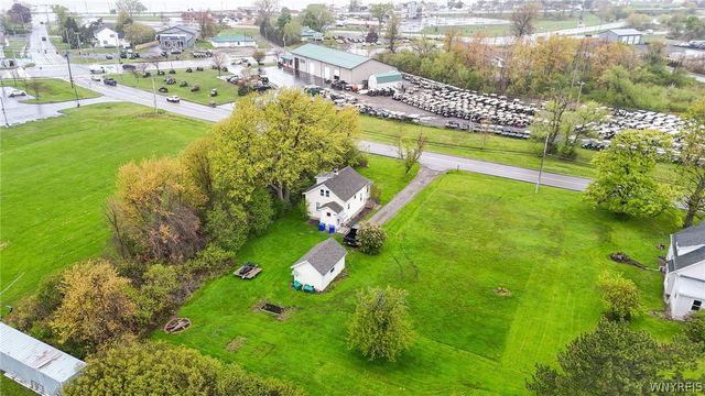 3449 Big Tree Road, Hamburg, NY 14075