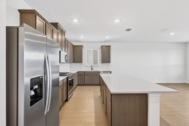 125 Gallegos Drive, Aledo, TX 76008