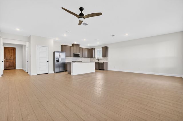 125 Gallegos Drive, Aledo, TX 76008