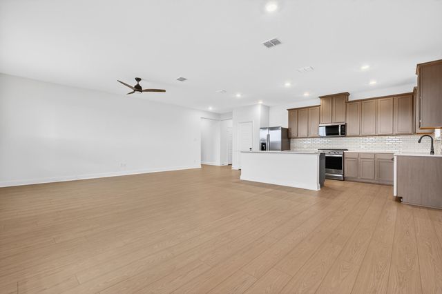 125 Gallegos Drive, Aledo, TX 76008