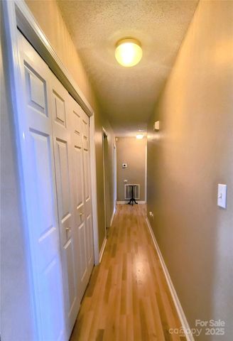 711 Braemore Court NW, Conover, NC 28613